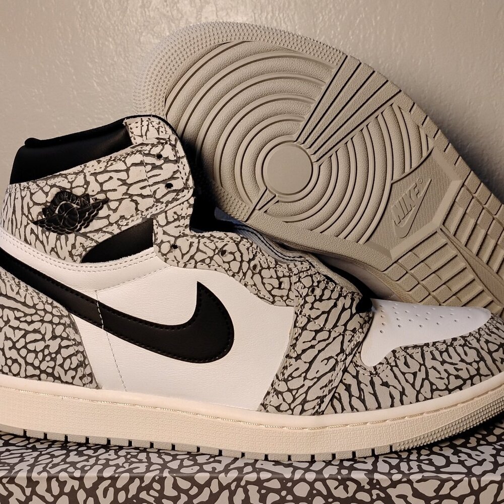 Air Jordan 1 Retro High OG Men 12.5 White Cement DZ5485-052  Grey/Muslin/Black